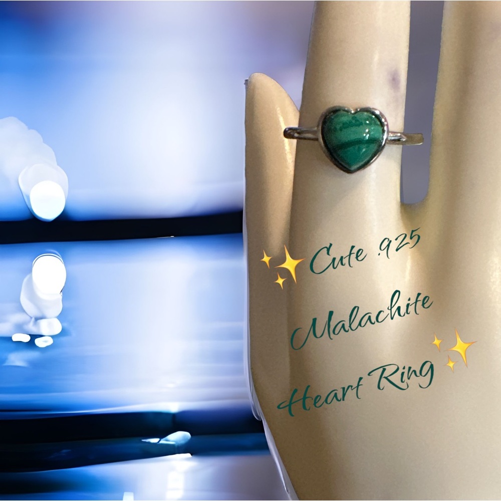 ✨Cute .925 Malachite Heart Ring✨